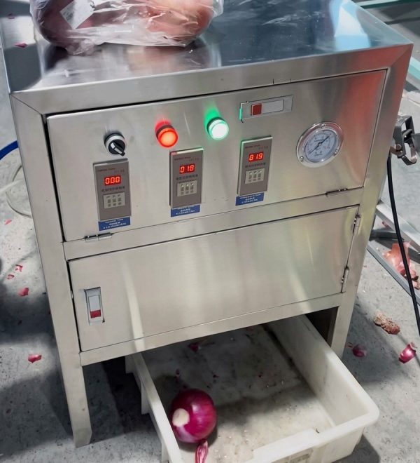 Onion Peeling Machine
